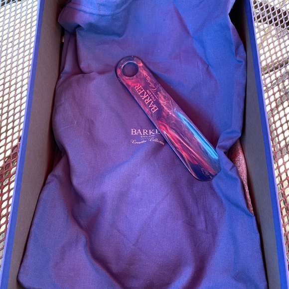 Barker Hopper boot in black calf size 8F UK - Picture 3 of 7